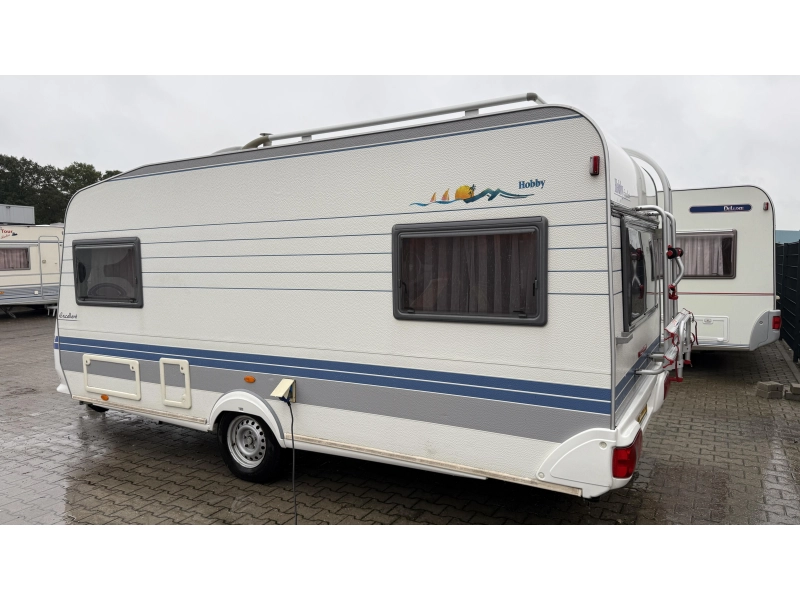 Hobby Excellent 470 UB rondzit dwars bed toilet  foto: 12