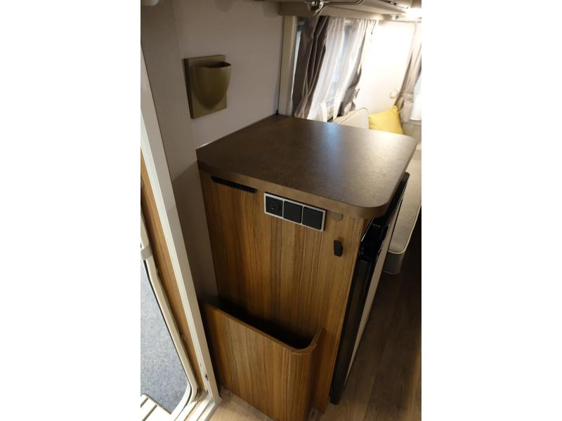 Eriba Touring 320 nieuw, € 3.000,- korting  foto: 6