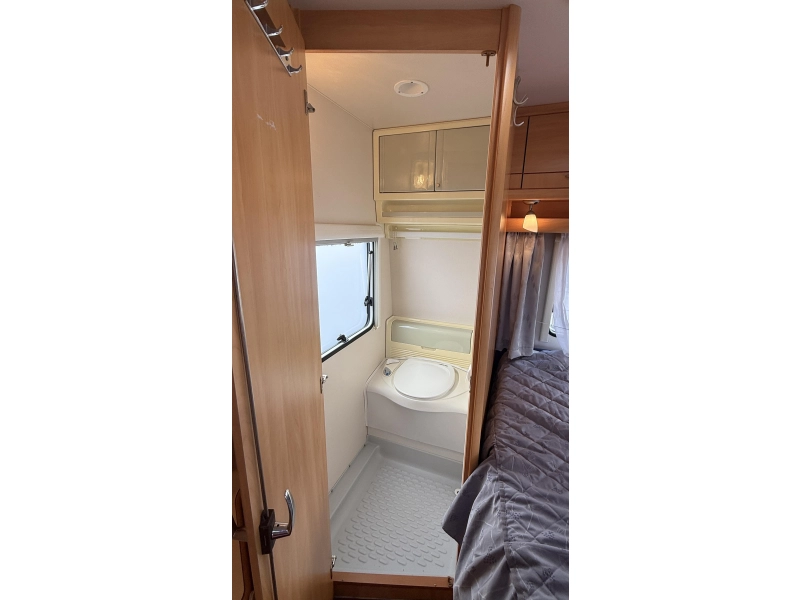 Fendt Saphir 470 TF frans bed rondzit toilet 