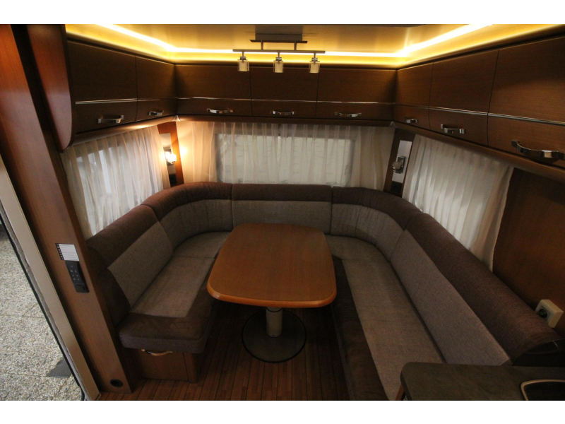 Knaus Sudwind Exclusive 500 FU Thule 6300, VT Isabella  foto: 11