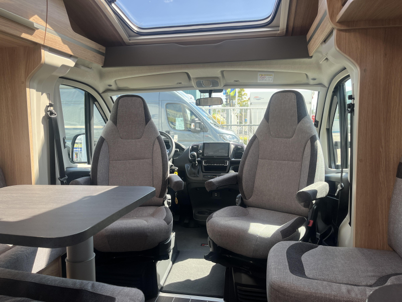Knaus Sky TI 650 MEG Platinum Selection - Dakairco - Zonnepaneel  foto: 2