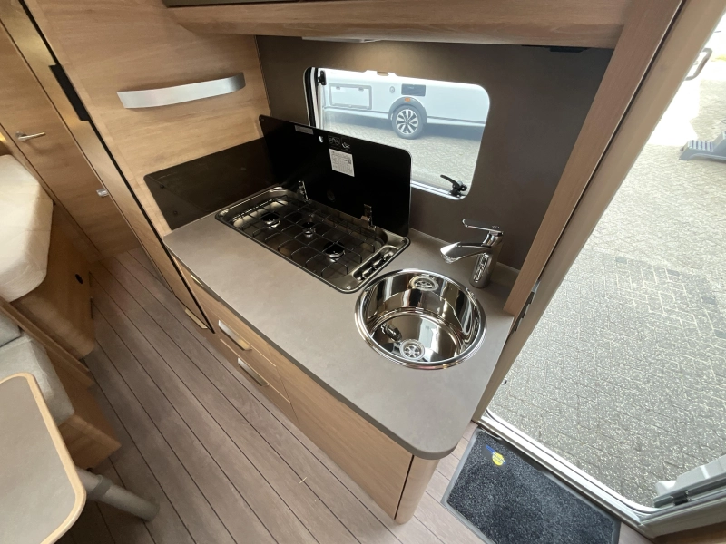 Knaus Sudwind Black Selection 540 FDK STAPELBED-GRATIS MOVER  foto: 6