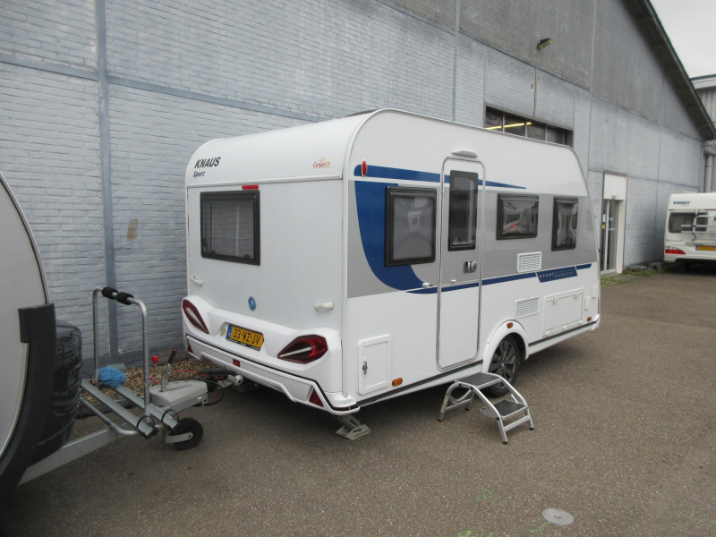 Knaus Sport Silver Selection 400 QD MET MOVER EN VOORTENT 