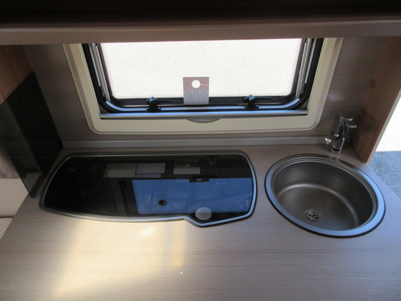 Knaus Sport 460 EU MET AIRCO EN MOVER  foto: 8