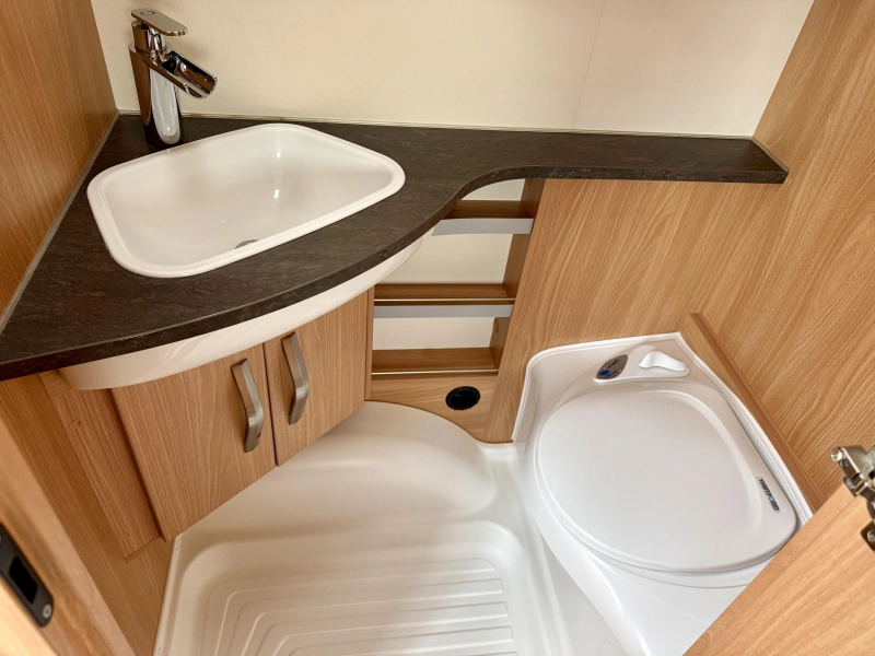 Knaus Sudwind Silver Selection 420 QD  foto: 21