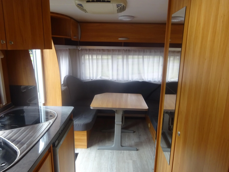 Bürstner Flipper 460 TL  foto: 14