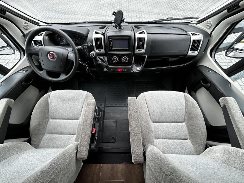 Bürstner Nexxo 580 T Hefbed/2015/5.8M/Euro-5  foto: 18