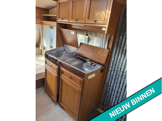 Hobby 420 Prestige incl. voortent