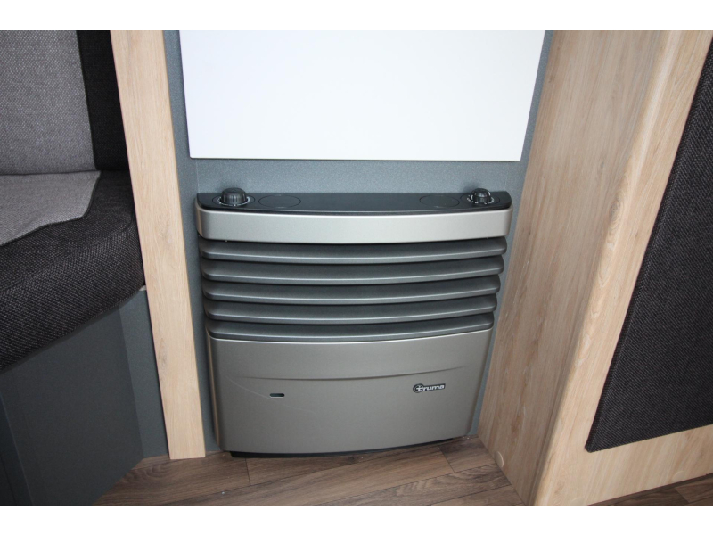 Knaus Sport 460 EU Enkele bedden & GFK dak!  foto: 12