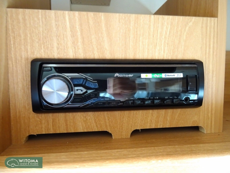 Knaus Sudwind Silver Selection 460 EU SALE mooi compleet  foto: 6