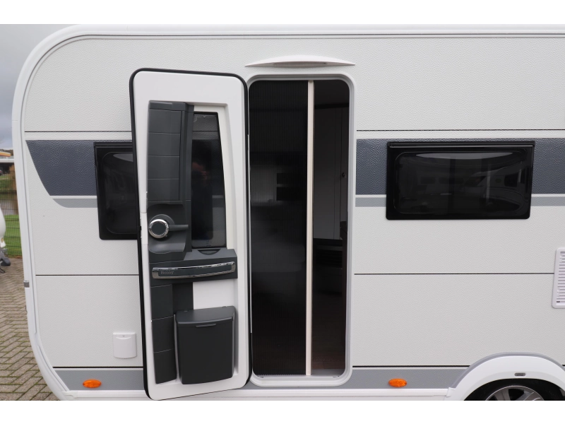 Hobby Excellent Edition 495 UL Opruiming showroom / 181  foto: 5