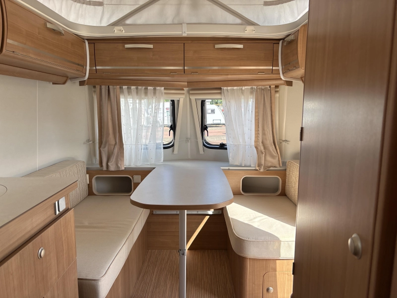 Eriba Touring Triton 418 Fietsendrager/Luifel  foto: 5