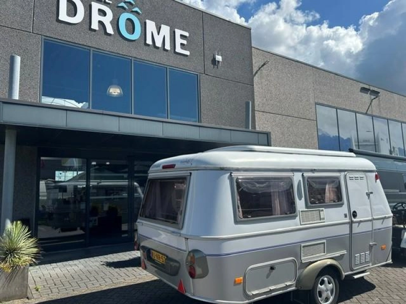 Eriba Touring Triton 430 GT  foto: 2