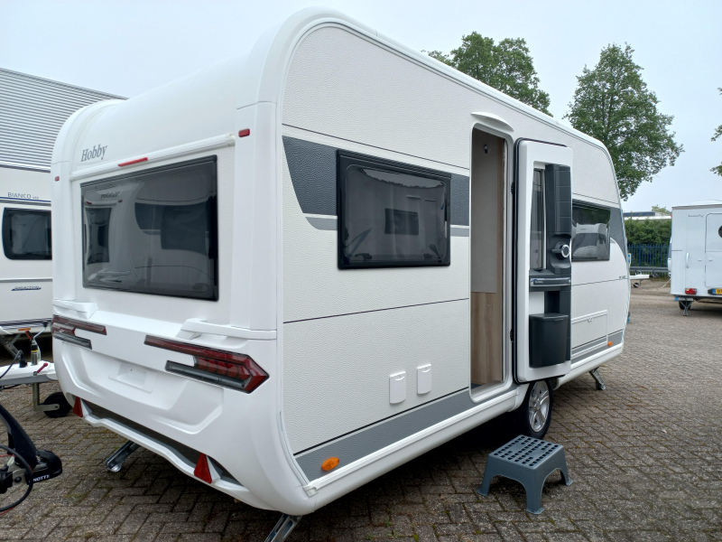 Hobby De Luxe 460 UFE Gratis actiepakket 