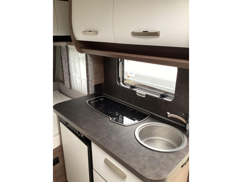 Knaus Sport Silver Selection 400 QD mover,airco,luifel  foto: 9
