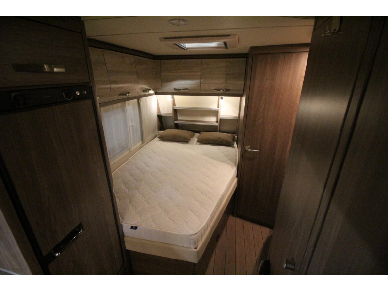 Tabbert Rossini 490 TD Airco, Thule 6300, Mover  foto: 8