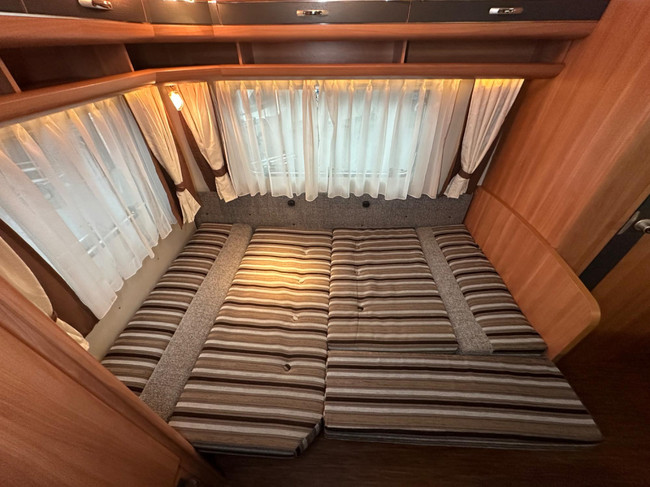 Hobby De Luxe 440 SF foto: 6