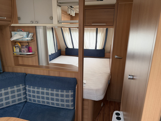 Knaus SUDWIND 550 FSK 250 foto: 14