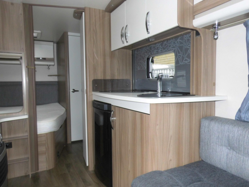 Sprite Alpine Sport 470 Mover, cassetteluifel!  foto: 8