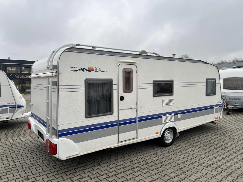 Hobby De luxe Easy 560 KMFE stapelbed zit frans  foto: 12