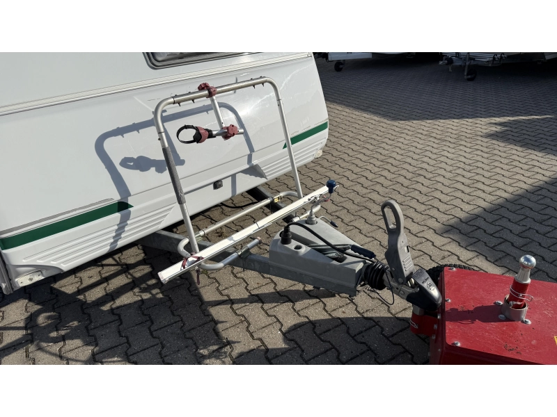 Eifelland Holiday 465 TF frans bed rondzit toilet  foto: 15
