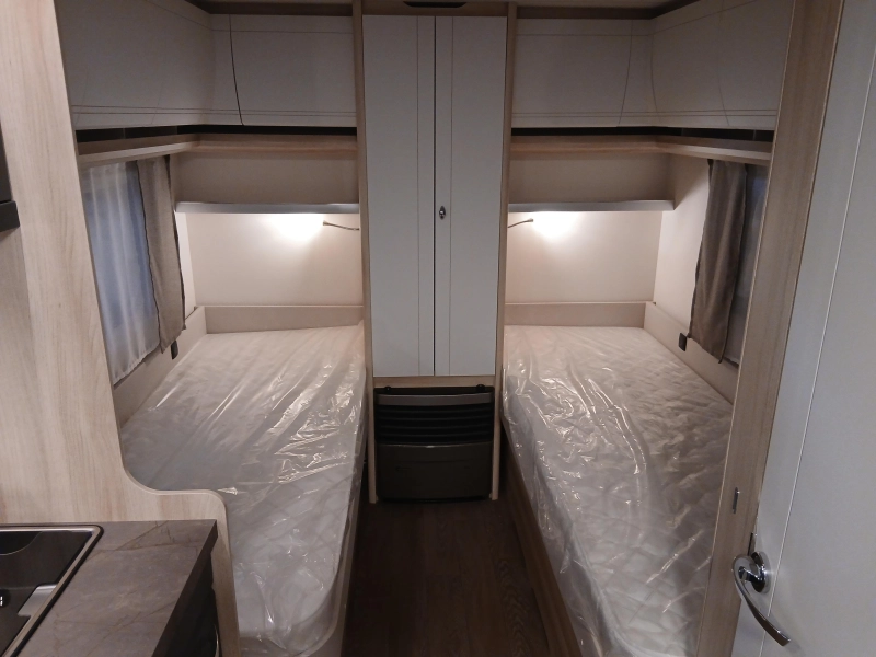 Hobby De Luxe 460 LU  foto: 5
