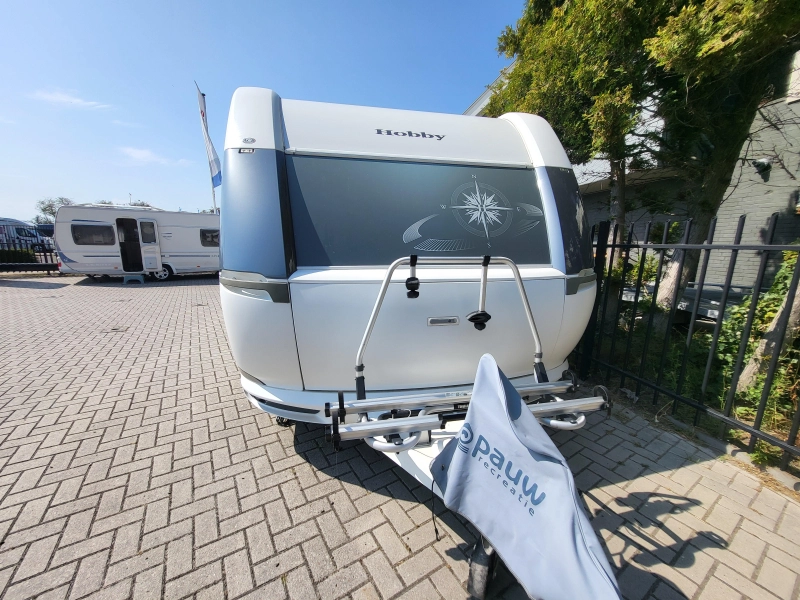 Hobby De Luxe 560 CFE airco en mover 