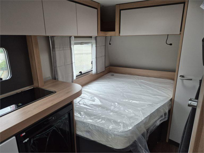 Knaus Sport Platinum 450 FU  foto: 7