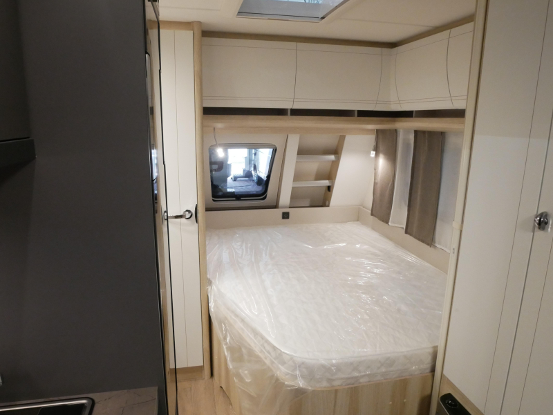 Hobby De Luxe 460 UFE Model 2027  foto: 10
