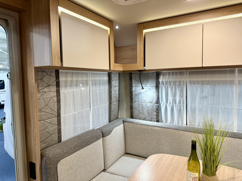 Knaus Sport 450 FU Actiemodel  foto: 13