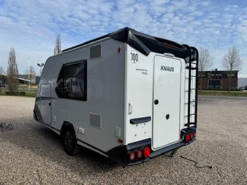 Knaus Sport en Fun 480 QL mover luifel fietsenrek  foto: 5
