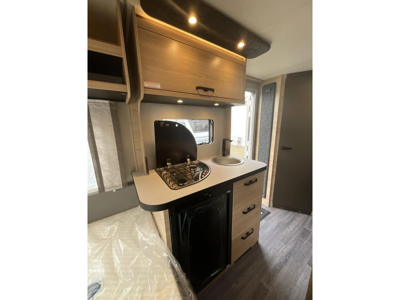 Weinsberg CaraOne Edition HOT 390 QD COMPACT-ACTIE MODEL  foto: 7