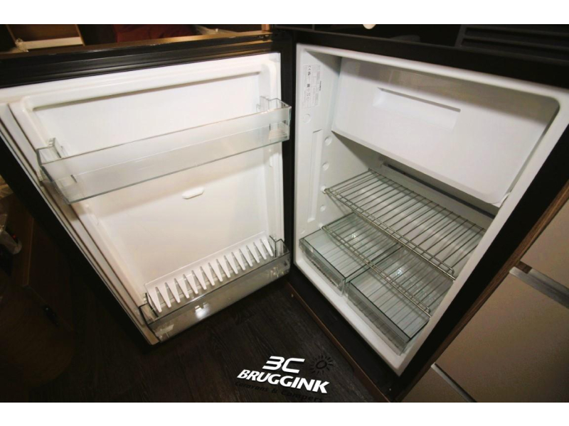 Knaus Sport E-Power Selection 500 EU ENKEL BED VLOERVERWARMIN  foto: 8