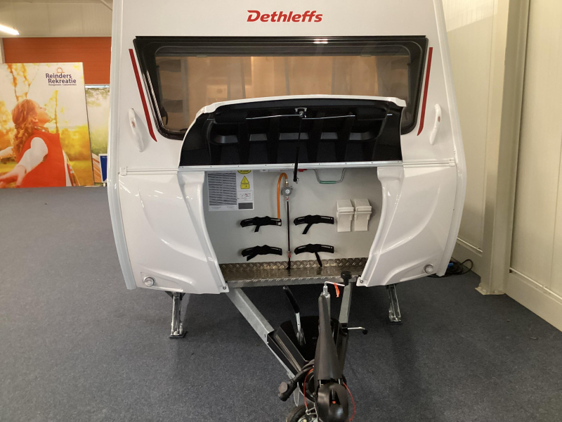 Dethleffs C'Joy Active 480 QLK stapelbed  foto: 4
