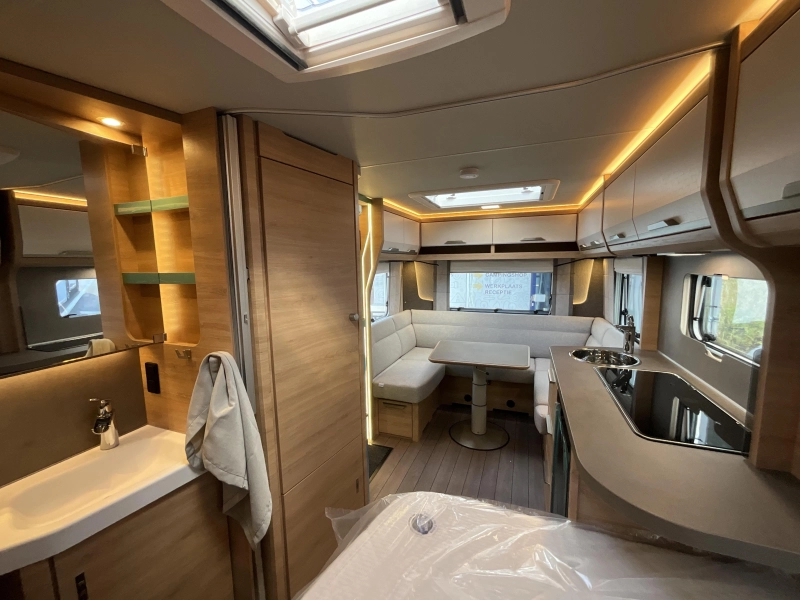 Knaus Sudwind Black Selection 450 FU VLOERVERW-MOVER  foto: 5
