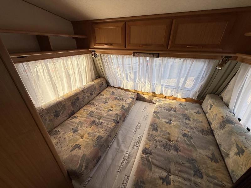 TEC Sprinter 450 Voortent en luifel  foto: 7