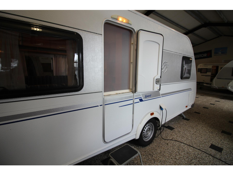 Knaus Sport 450 FU Rondzit, Voortent,  foto: 19