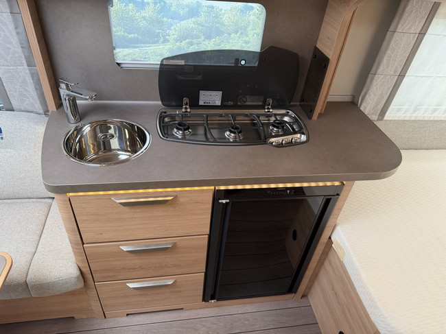 Knaus SUDWIND 450 FU 60 YEARS Campovollo grijs foto: 13