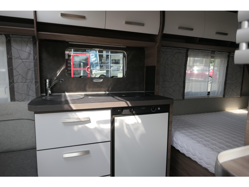 Knaus Sport Silver Selection 450 FU inclusief voortent  foto: 8