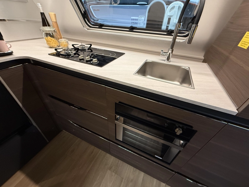 Adria Alpina 663 HT NIEUW 2027  foto: 13
