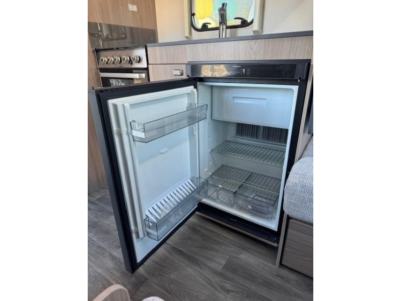 Sprite Mondial 420 SE aanbieding enkele bedden  foto: 21