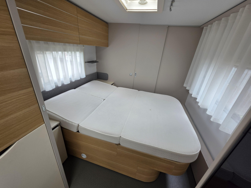 Adria Adora 613 UT Isabella voortent  foto: 6