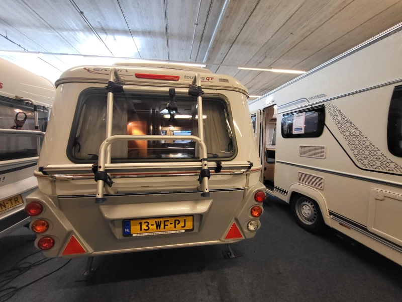 Eriba Touring Triton 420 GT netjes en compleet 