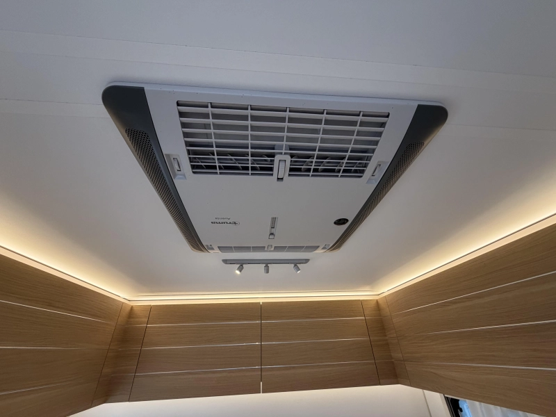 Adria Adora 542 UL Zeer compleet  foto: 17
