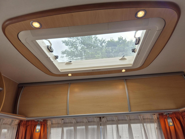 Dethleffs 450 Tourist Light bj. 2006 TOP staat ! met nette Voortent ! foto: 16