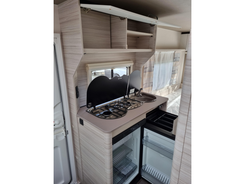 Dethleffs C'Joy 460 LE Active - Enkele bedden!  foto: 8