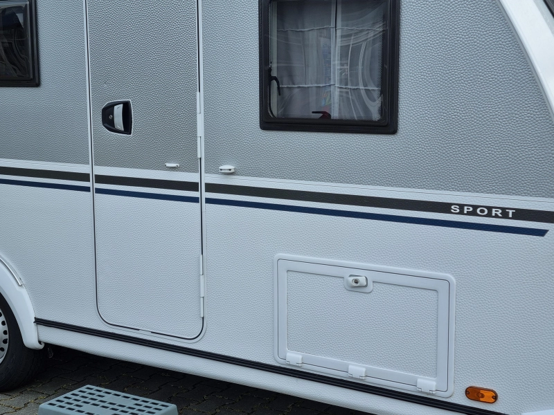 Knaus Sport 500 KD - Stapelbed - Airco  foto: 21