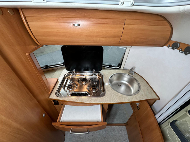 Eriba Touring Triton 420 GT foto: 7