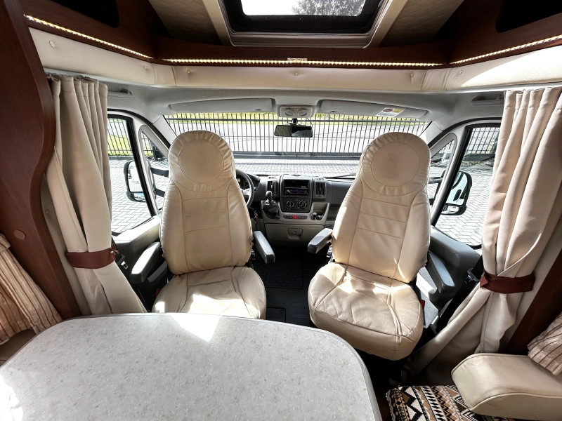 Elnagh Prince 590 L Fransbed/2011/7.30m  foto: 13