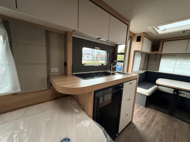 Knaus Sport 500 EU Enkele bedden  foto: 11